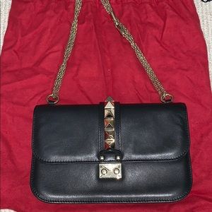 Valentino garabani bag